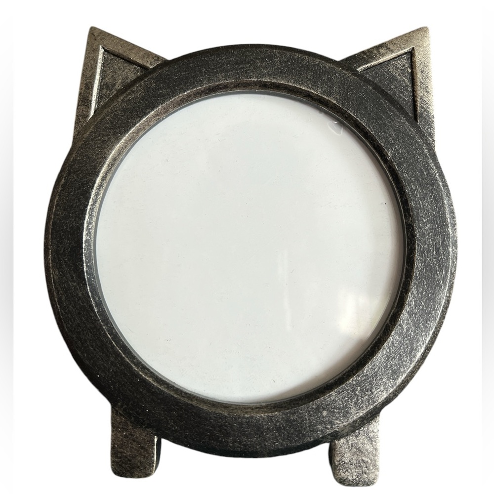 Cat picture frame